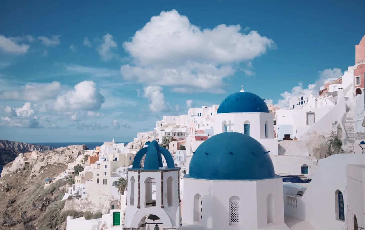 Greece visit visa from Qatar and Santorini tourism