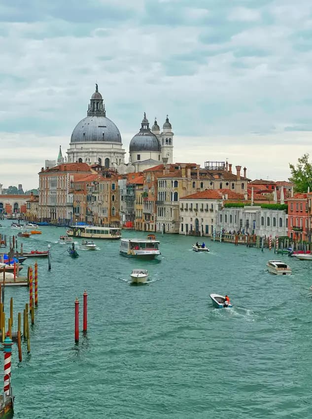 Venice Italy tourism place for Italy visit visa travellers