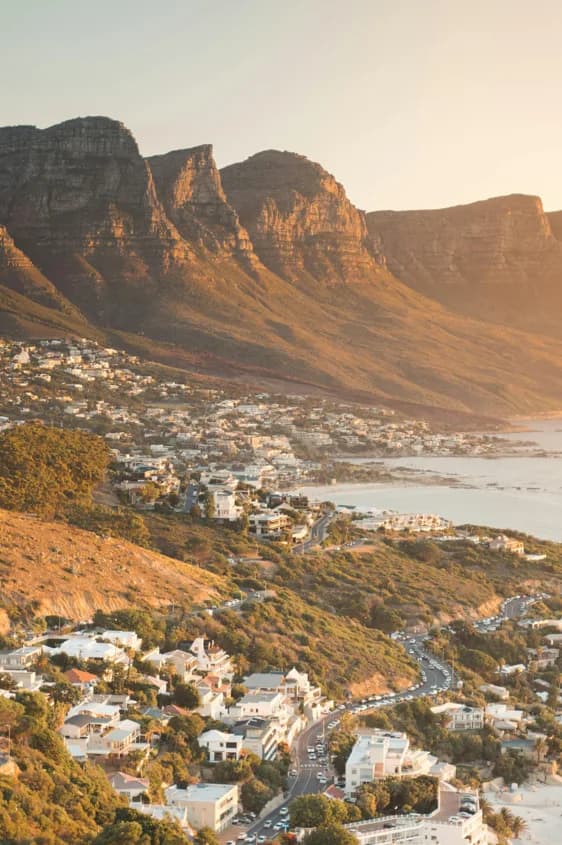 Table Mountain South Africa tourism place for South Africa visit visa travellers